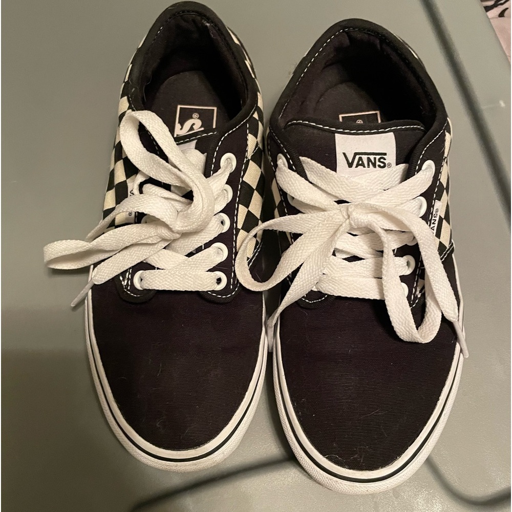Vans lace up check